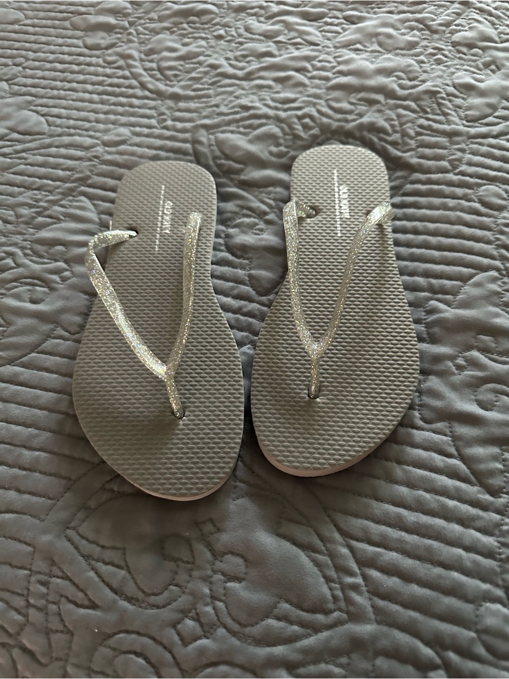 Women’s flip flops